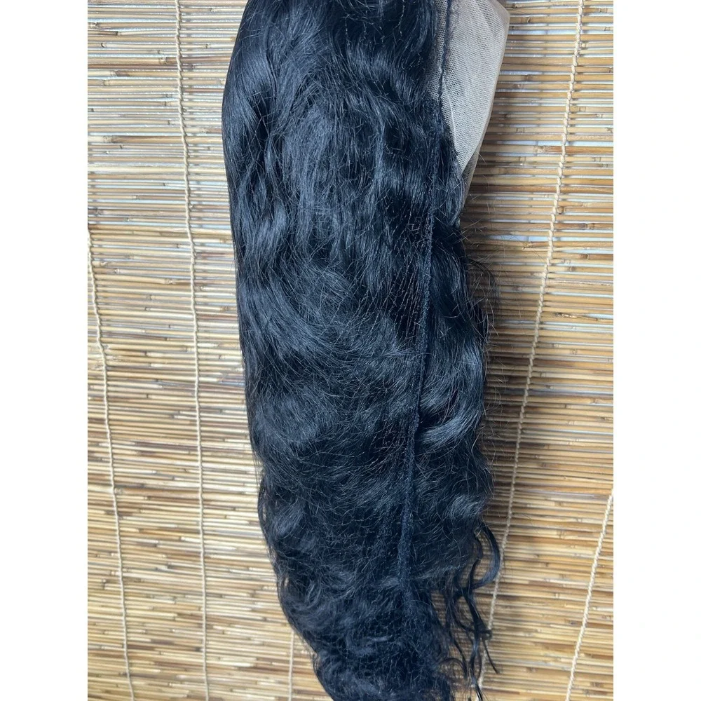 Bobbi Boss 100% Unprocessed HD Boss Lace Wig - MHLF481 LAVINA Natural Bk